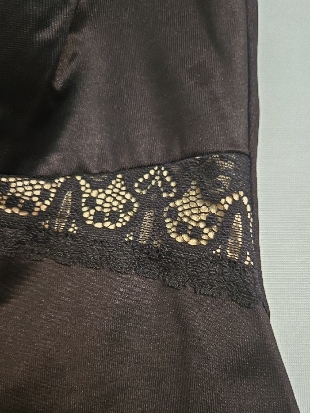 Ruby Ribbon Black Lace Shaping Cami - Sz 44 - Picture 3 of 9
